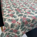 Ver imagem 2 de Toalha de Mesa Quadrada Jacquard Luxo Cerejinha Natalina - 1,40 x 1,40M