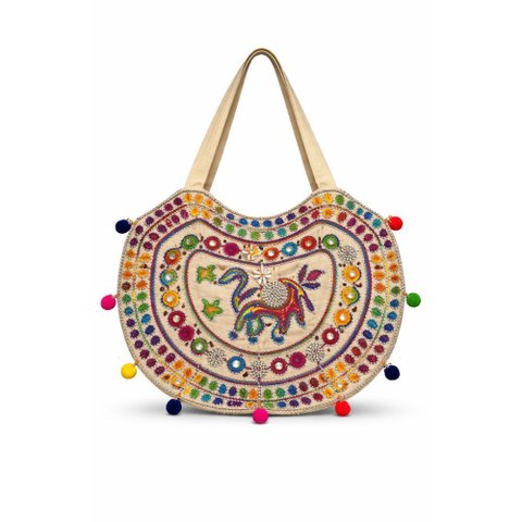 Bolsa Indiana Bordada a Linha