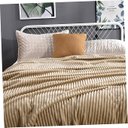Ver imagem 2 de Cobertor Queen Dupla Face Sherpa Extra Macio Bege 220x240cm