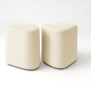 Ver imagem 1 de Kit 2 Puff Trevi Triangulo Moderno Decorativo para Sala Escritorio Tecido Boucle