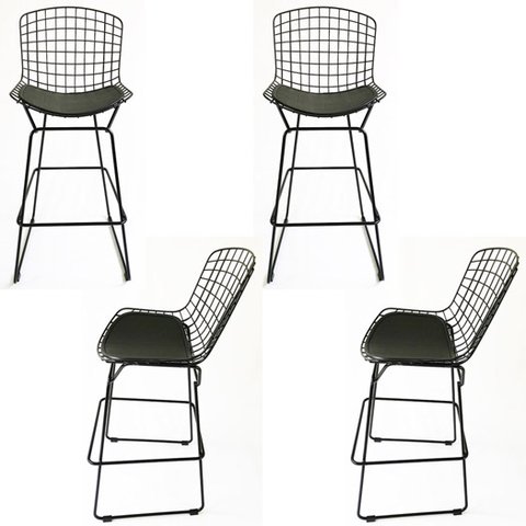 Kit 4 Banquetas BERTÓIA preta altura 60cm - Poltronas do Sul