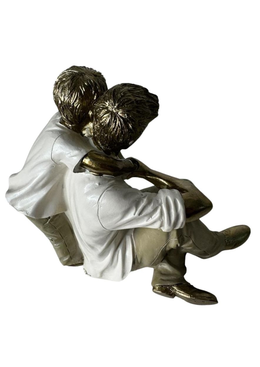 Escultura Decorativa Filho Abraçando seu Pai decoração Espressione Estatua Pai e filho, Estatua Pai  - 3