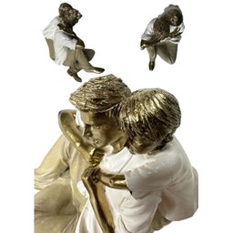 Escultura Decorativa Filho Abraçando seu Pai decoração Espressione Estatua Pai e filho, Estatua Pai  - 4