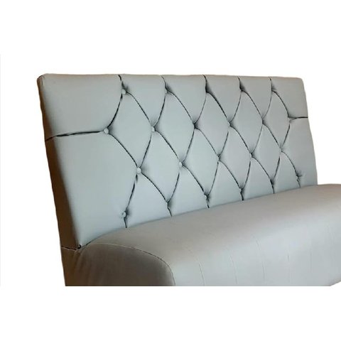 Poltrona Booth Super Luxo1.20m Assento e Encosto Cinza Base Amadeirada