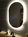 Ver imagem 1 de Espelho Oval com Luz Led Fria de Parede Decoração Quarto Sala Vidro Lapidado com Suporte 50x40cm