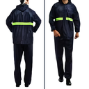 Ver imagem 2 de Conjunto Capa de Chuva Impermeável com Touca e Viseira - G