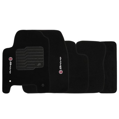 Jogo de Tapete Automotivo Carpete Fiat Bravo 2011 À 2016 Soft Logo Bordado Preto 5 Peças