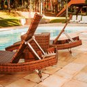 Ver imagem 6 de 2 Espreguiçadeiras Bona e Mesa Grécia com Chaise em Alumínio Piscina, Jardim, Área - Trama Original