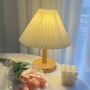 Ver imagem 6 de Abajur Nordic plissado candeeiro de mesa diy dobrável 5v usb 220v arte atmosfera quarto cabeceira lu
