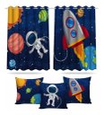 Ver imagem 1 de Kit Cortina Infantil Astronauta Menino + 3 Capas Almofadas