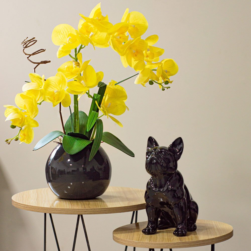 Arranjo com 2 Orquídeas Amarelas Artificial no Vaso de Vidro Preto Beng Flores