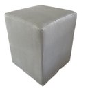 Ver imagem 4 de Kit Poltrona Giovana Giratória Ferro e Madeira, Puff Quadrado e Almofadas em Sued Premium: Bege