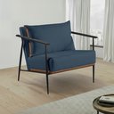 Ver imagem 1 de Poltrona em Estrutura de Metal, Estofada e Almofada Inclusa Ferco