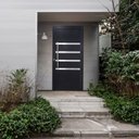Ver imagem 2 de Porta Pivotante de Alumínio 210 x 100cm com Friso 30 Esquadrias Bergamo Abertura Direita Preto