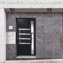 Ver imagem 2 de Porta Pivotante de Alumínio 210 X 120cm com Friso e Visor 30 Direita Esquadrias Bergamo