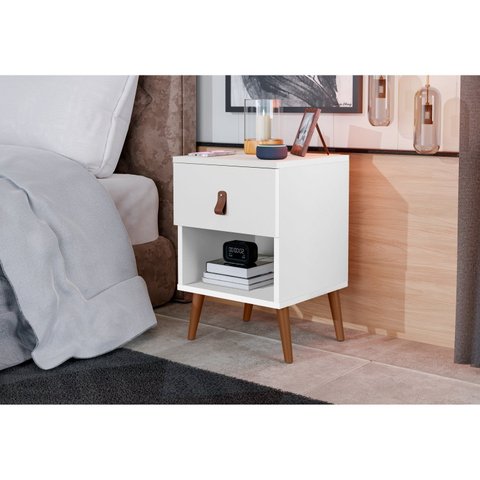 Mesa de Cabeceira Retrô Larissa Yescasa Branco