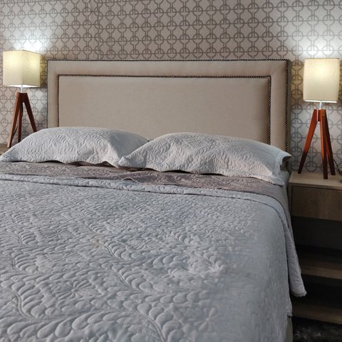 Cabeceira Cama Queen Sevilha Diamond com Tachas Linho Bege 120 Rbl