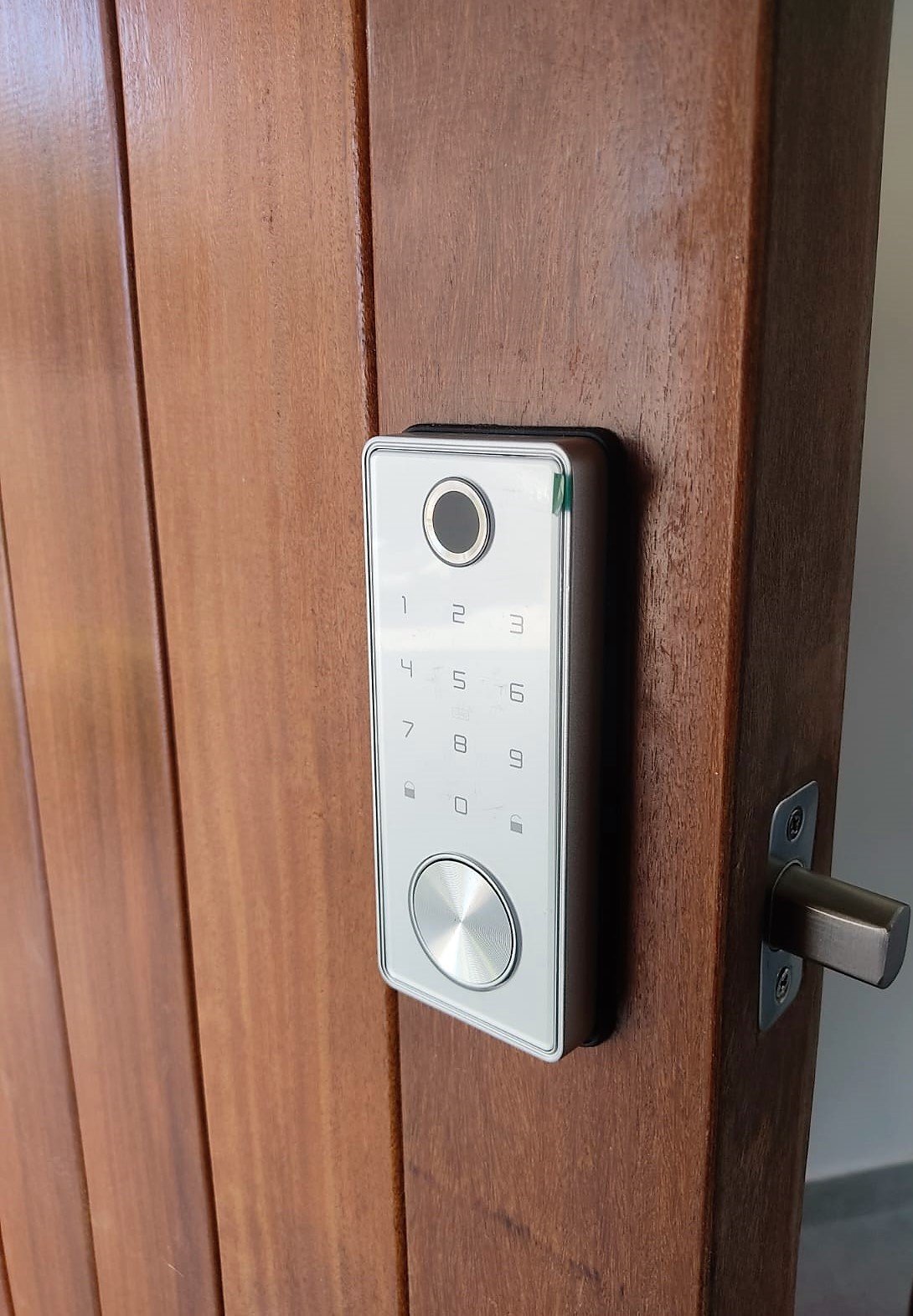 Fechadura Digital Biométrica Beluni Capri Pivotante Bluetooth Smart TTLock 403 - 3