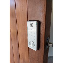 Fechadura Digital Biométrica Beluni Capri Pivotante Bluetooth Smart TTLock 403 - 3