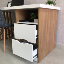 Escrivaninha Elegante com Pés Ripado 2 Gavetas e 1 Nicho Florence - 21