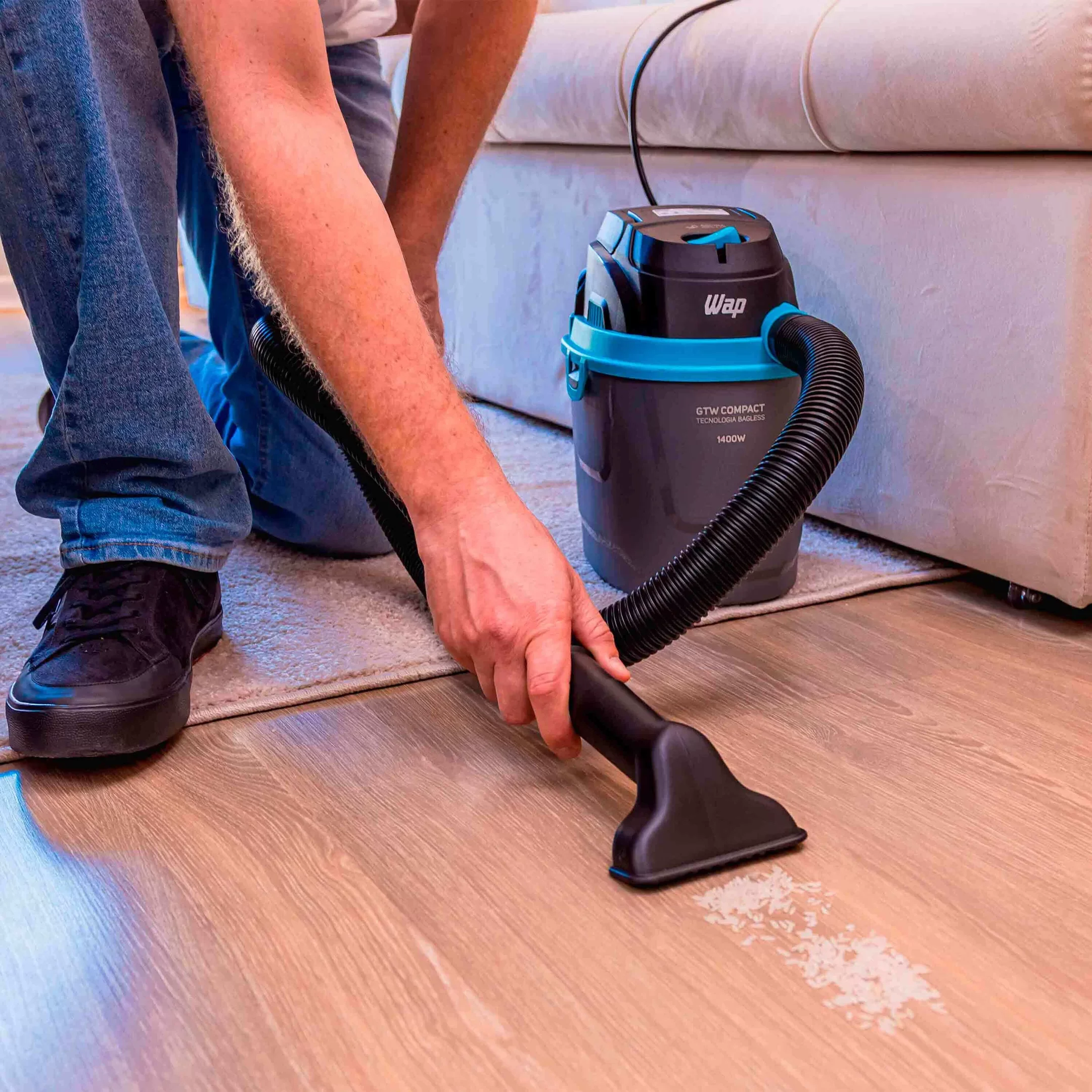 Aspirador de Pó e Água Portátil Wap Gtw Compact 1400w 150 Mbar 5,5l Pequeno e Potente 220v - 4