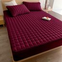 Ver imagem 1 de Protetor de Colchão Slip Microfibra 100% Poliéster Casal 188x138x30cm Vinho Oem
