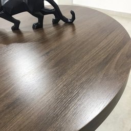 Mesa para Escritório com Curvas Orgânicas, Pés Ripados e Tampo Tamburato Diretor 2 Metros  - 14