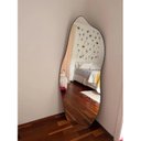 Ver imagem 1 de Espelho Grande Orgânico Retrô Corpo Inteiro 170x70cm Borda em Couro