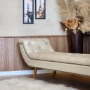 Ver imagem 4 de Recamier Calçadeira King 195 Cm em Tecido Sintético Bege com Tachas Cisne - Larbelle