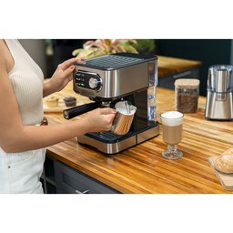 Cafeteira Espresso Pó e Cápsulas Black Decker Ce1100g 220v - 8