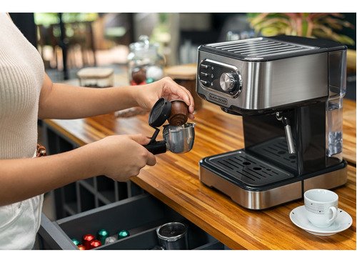 Cafeteira Espresso Pó e Cápsulas Black Decker Ce1100g 220v - 7