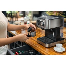 Cafeteira Espresso Pó e Cápsulas Black Decker Ce1100g 220v - 7