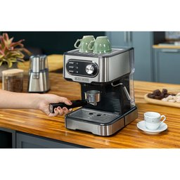 Cafeteira Espresso Pó e Cápsulas Black Decker Ce1100g 220v - 6
