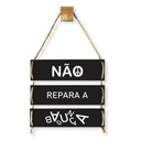 Ver imagem 2 de Placa Decorativa Fundo Preto Não Repare a Bagunça com Corda Sisal - 40x25cm