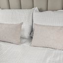 Ver imagem 3 de Kit 2 Capas Almofada Baguete Bouclé 50x30 – Zíper Invisível, Texturizado