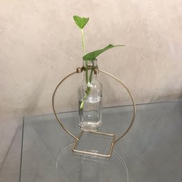 Vaso Solitário Em Vidro E Suporte Em Metal Dourado - Unidade Suporte Simples - 3