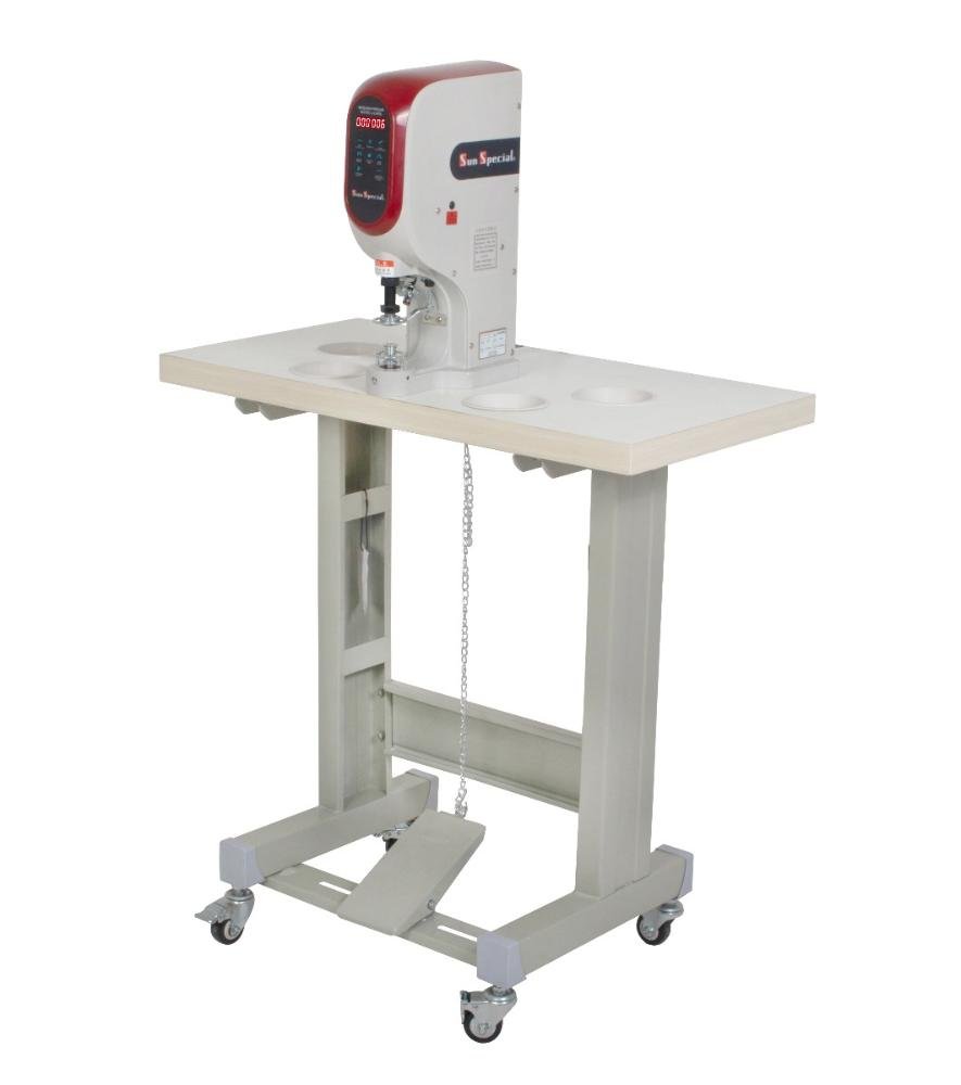 Máquina Aplicar Botão e Ilhós Direct Drive SS-808D - Sun Special - 2