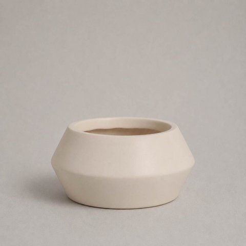 Cachepot Sollievo Pequeno Vaso Decorativo de Cerâmica para Sala e Mesa Off White