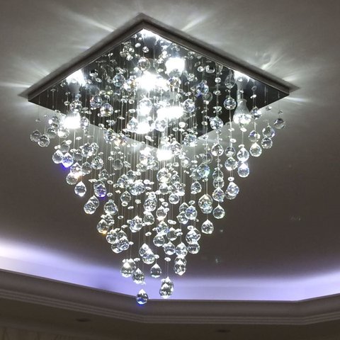 Lustre de cristal, legítimos K9 para sala com 80cm de altura e base de inox espelhado de 42x42cm