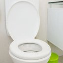 Ver imagem 2 de Assento Sanitário Almofadado Tplas Branco Universal Astra