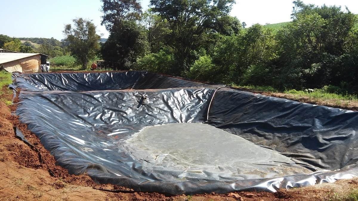Lona Geomembrana para Lago Ornamental Tanque Piscicultura 300 Micras - 6x15 - 9