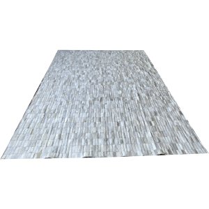 Tapete de couro branco 2,00x3,00 sem borda peça 3x9cm