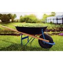 Ver imagem 3 de Carrinho de Mão Tramontina com Caçamba Rasa Plástica Preta 50 L, Braço de Madeira e Pneu com Câ