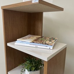 Mesa Lateral de Apoio com Prateleiras Bis - 15