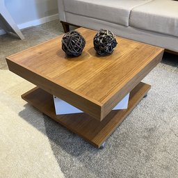 Mesa de Centro com Rodízio Quadrada Saara - 14