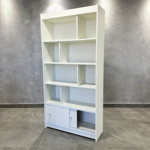 Estante Meia Colmeia com Porta e Divisórias no Meio Branco 185x92x32cm - Deep