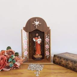 Oratório Capela Porta Fixa e Flores para Imagens de até 22cm Marrom Barroco - Coleção Congonhas - 2
