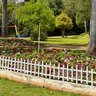 Kit com 1,4m de Cerca Estilo Madeira Plástica Decorativa para Jardim e Canteiro - Branco - 2