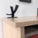 Ver mais imagens de Escrivaninha Mesa Escritório Compacta para Home Office com com Chave e Hall 1 Gaveta 1 Porta 1 Nicho 110cm Carvalho e Branco Artany