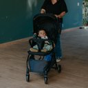 Ver imagem 6 de Zippy Toys, Carrinho de Bebê Black Estrutura em Plástico e Ferro Compacto Ideal para Passeios, Preto